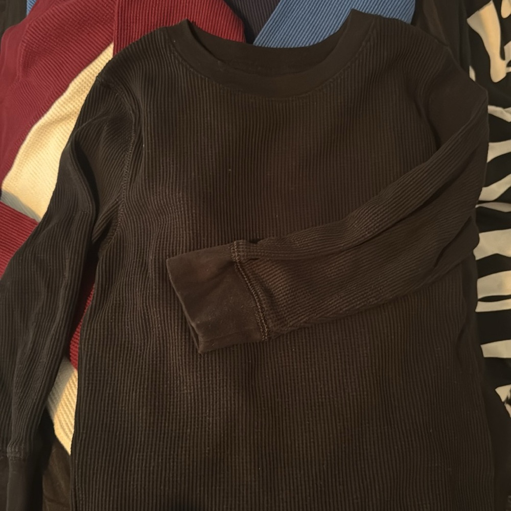 Assorted Ribbed Long Sleeve Tops - Picture 4 of 6